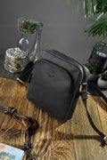  Natural leather bag model 191536 Galanter 