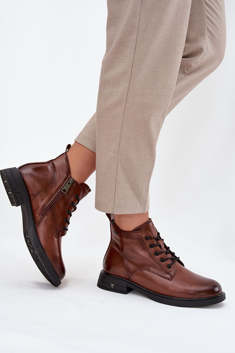  Boots model 216961 Step in style 